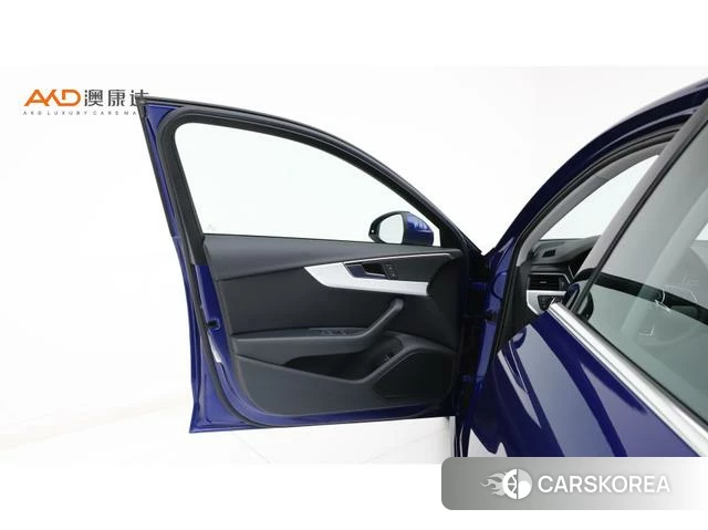 Audi A4L id 4278487 из Китая 8