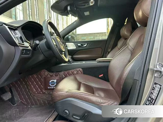 Volvo S60 id 4227301 из Китая 8