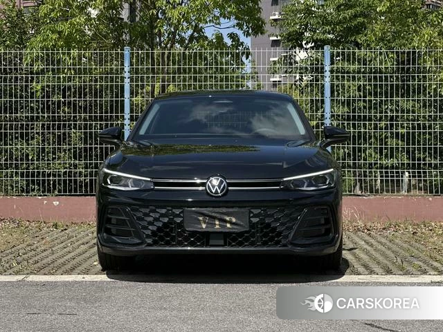 Volkswagen Passat id 4348877 из Китая 27
