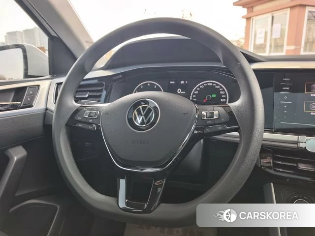 Volkswagen Polo id 4264593 из Китая 15