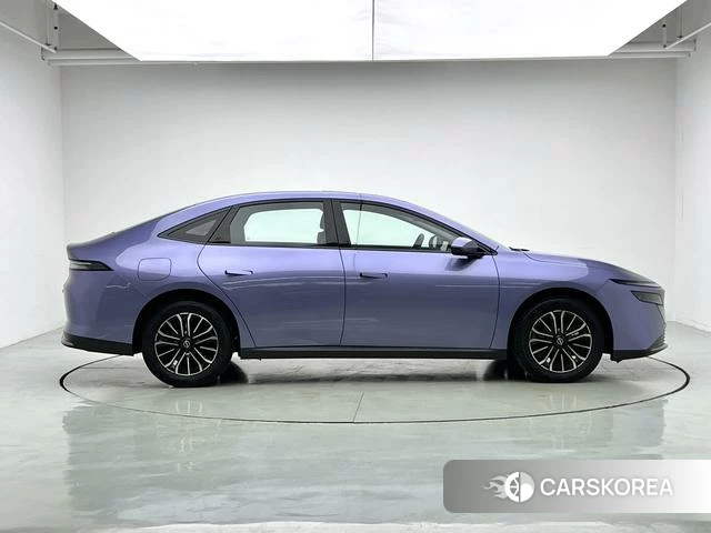 Nissan N6 id 4290763 из Китая 18