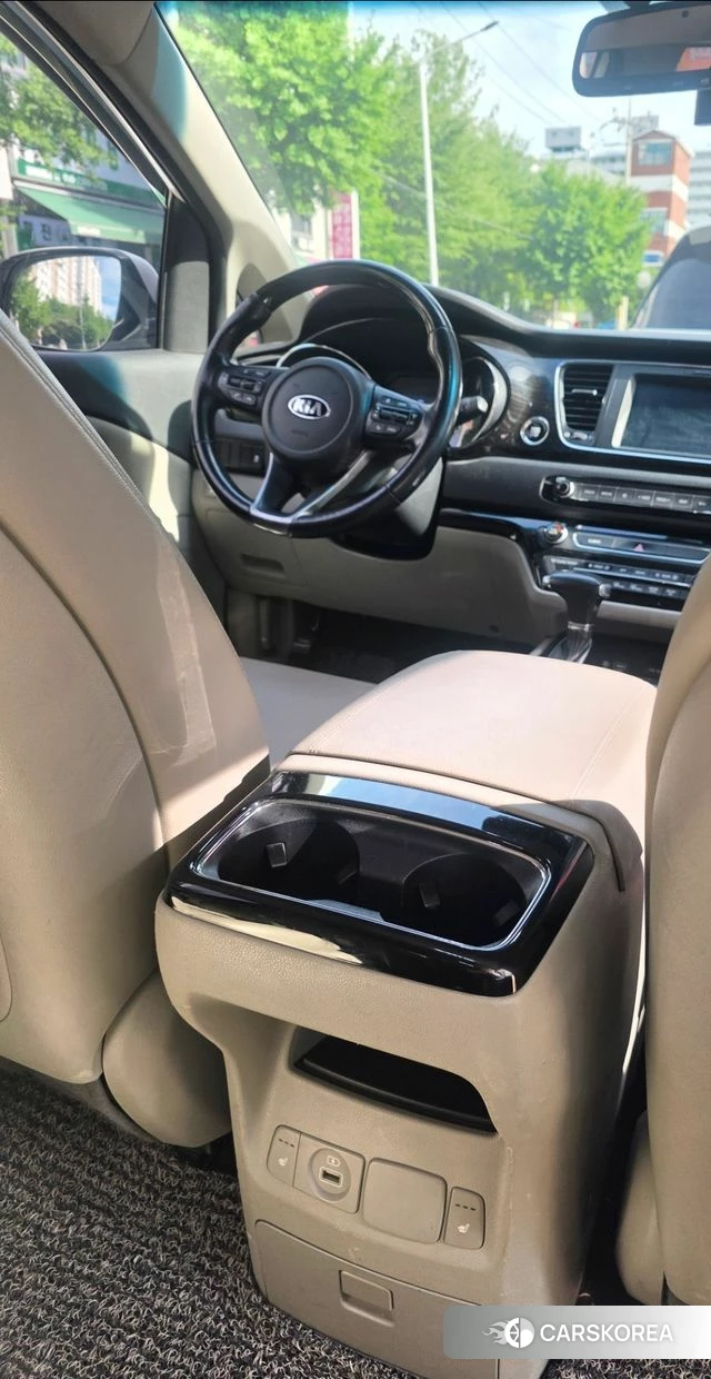 Kia The New Carnival id 4600101 из Кореи 16