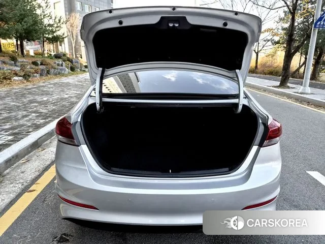 Hyundai Avante AD id 3413444 из Кореи 18