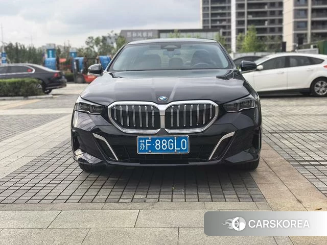 BMW 5 series id 4335981 из Китая 8
