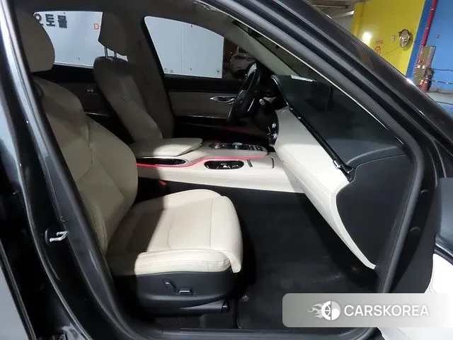 Genesis GV70 id 3459027 из Кореи 18