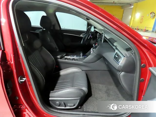 Genesis G70 id 3924724 из Кореи 18