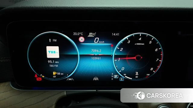 Mercedes-Benz E-Class W213 id 3866105 из Кореи 18