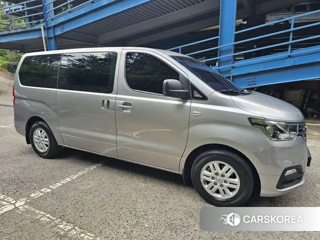 Hyundai The New Grand Starex id 3235924 из Кореи 17