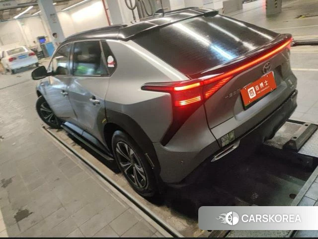 Toyota FAW bZ4X id 4353455 из Китая 8