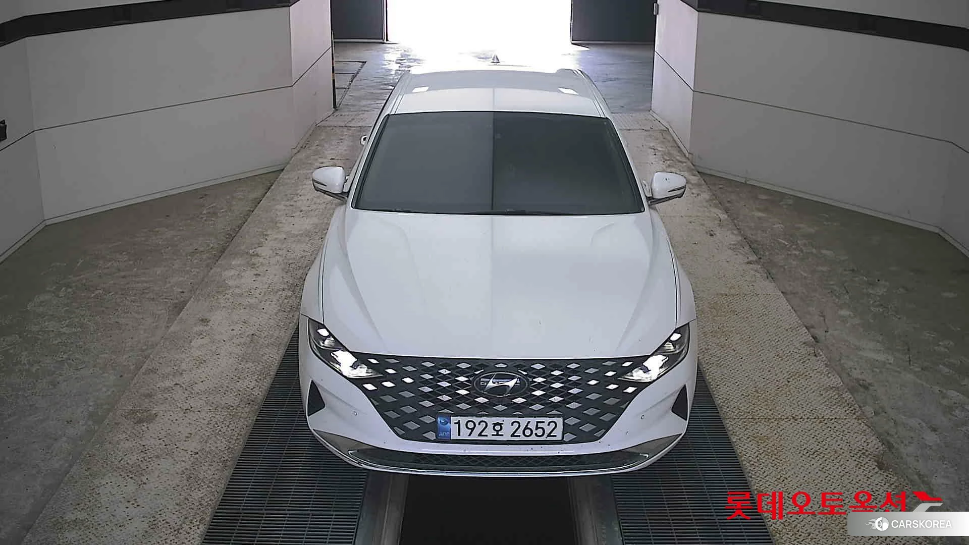 Hyundai Grandeur Hybrid id 4289317 из Кореи 34