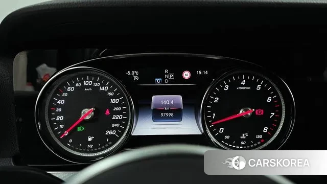 Mercedes-Benz E-Class W213 id 3607783 из Кореи 18