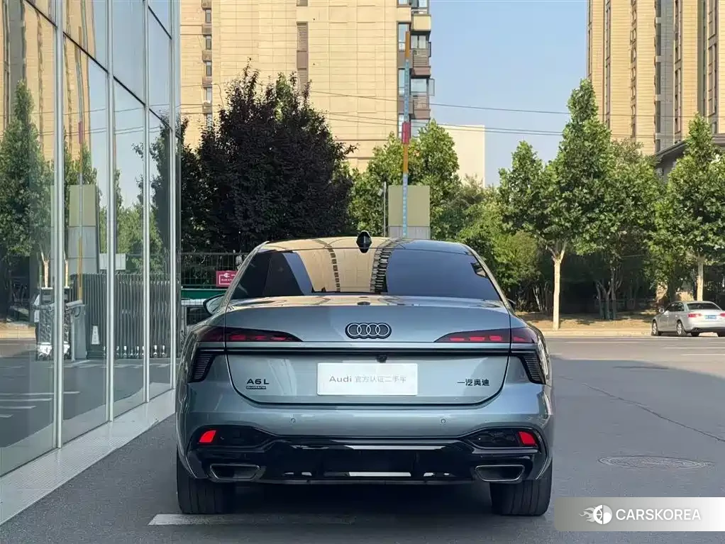 Audi A6L id 4674513 из Китая 8