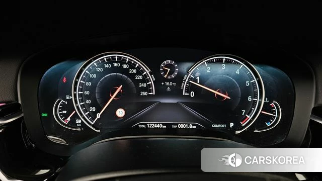 BMW 5 Series (G30) id 3924906 из Кореи 18