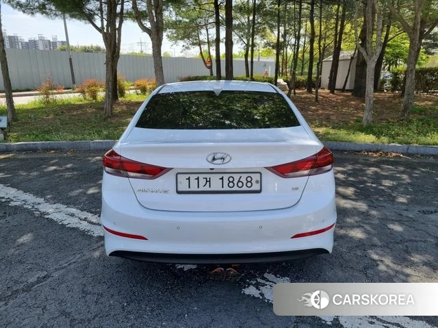 Hyundai Avante AD id 4351250 из Кореи 18