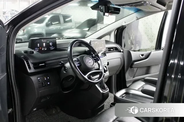 Hyundai Staria id 3503951 из Кореи 18