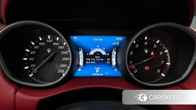 Maserati Levante id 4865346 из Кореи 38