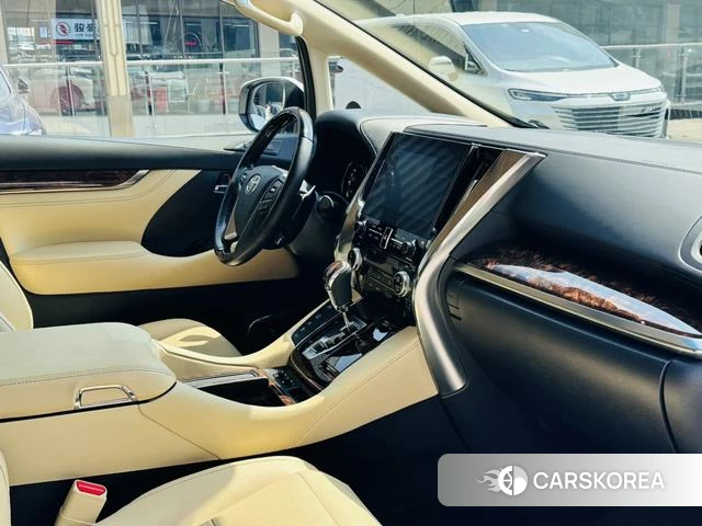 Toyota Elfa id 4274403 из Китая 16