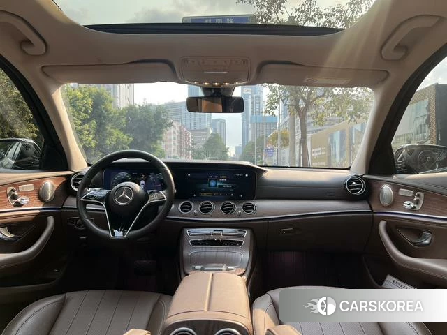 Mercedes-Benz E-class id 4274131 из Китая 14