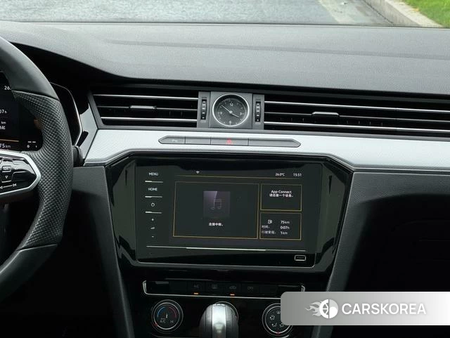 Volkswagen Magotan id 4366072 из Китая 17
