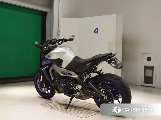 Проданный Yamaha MT-09 id 4373687 из Японии, фото 8