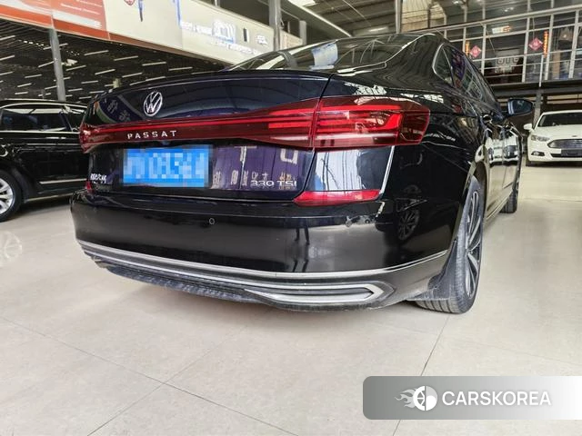 Volkswagen Passat id 4259735 из Китая 8