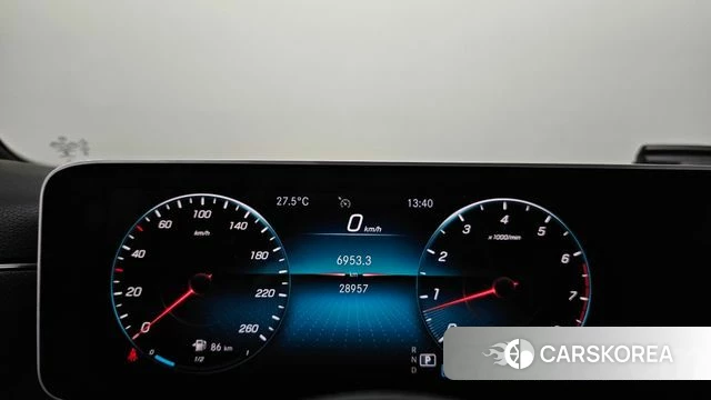 Mercedes-Benz A-Class W177 id 4362414 из Кореи 29