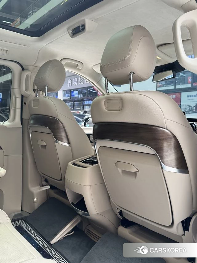 Mercedes-Benz V-class id 4259619 из Китая 14