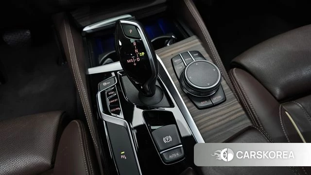 BMW 5 Series (G30) id 4907182 из Кореи 34