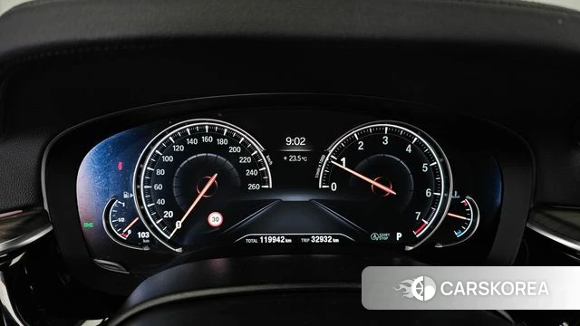BMW 5 Series (G30) id 4536833 из Кореи 30