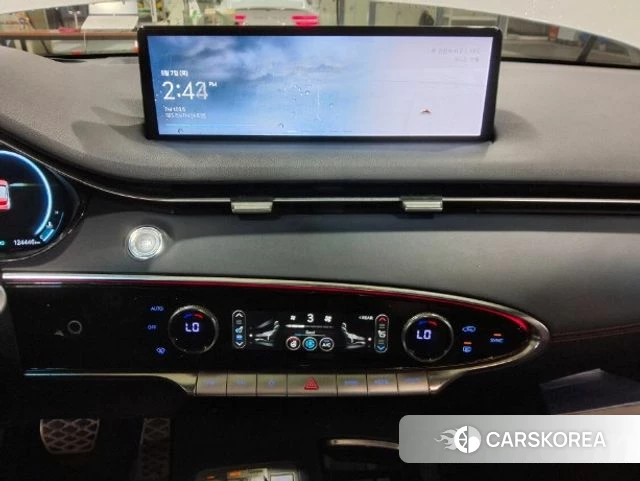 Genesis GV70 id 4309326 из Кореи 18