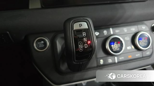 Land Rover Defender (L663) id 4608563 из Кореи 31