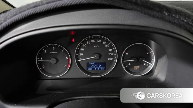 Hyundai The New Grand Starex id 4383892 из Кореи 35