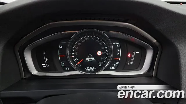 Volvo V60 id 2666459 из Кореи 18