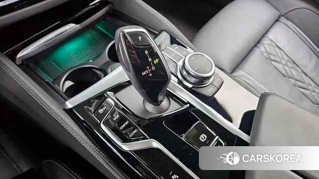 BMW 5 Series (G30) id 3586607 из Кореи 18