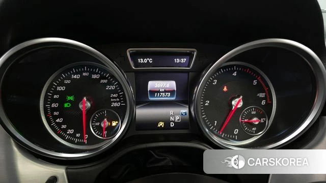 Mercedes-Benz GLE - Class W166 id 3911812 из Кореи 18