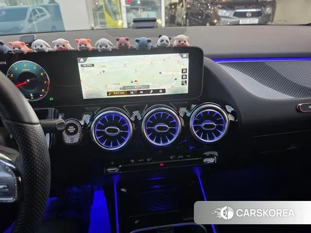 Mercedes-Benz GLA - Class H247 id 3367984 из Кореи 18