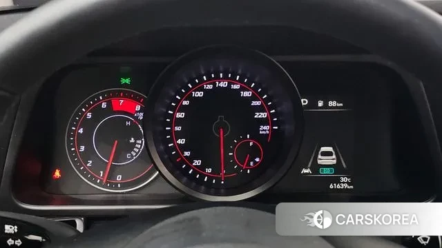 Hyundai Avante (CN7) id 3008596 из Кореи 18