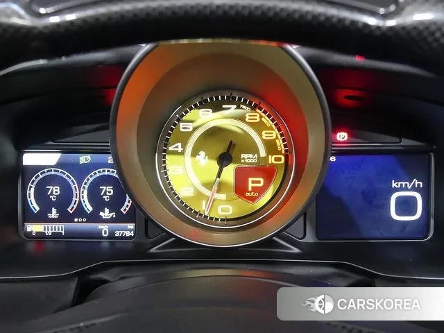 Ferrari F8 Spider id 3054667 из Кореи 18