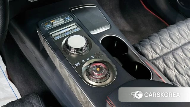 Genesis GV70 id 3893014 из Кореи 18