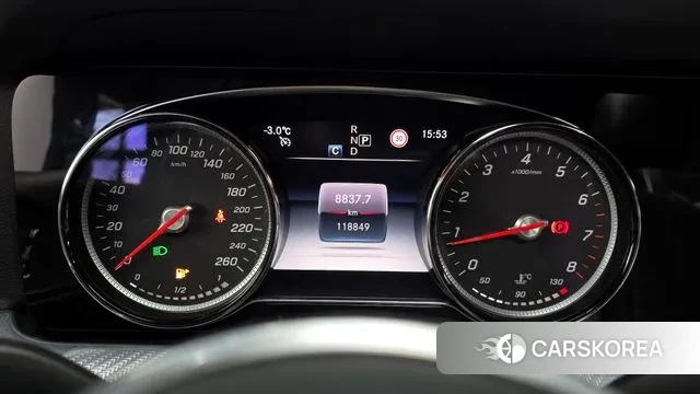 Mercedes-Benz E-Class W213 id 3612262 из Кореи 18