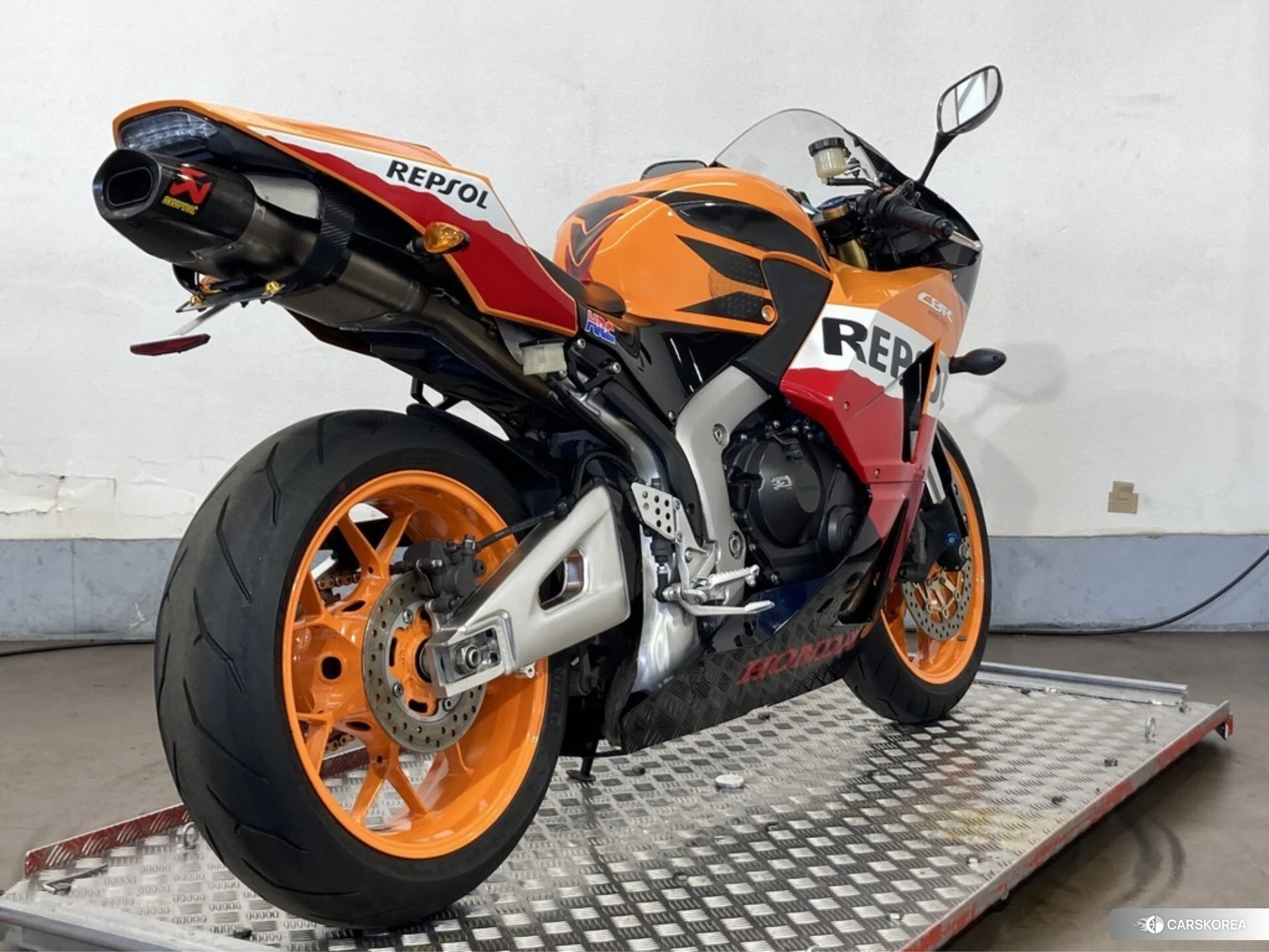 Проданный Honda CBR600RR id 4373922 из Японии, фото 8
