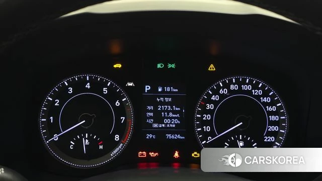 Hyundai Venue id 4477154 из Кореи 28