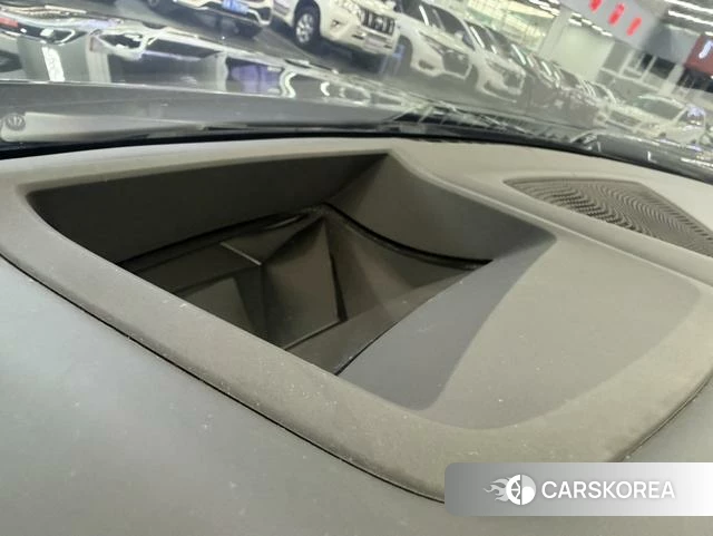 BMW X6 M id 4264141 из Китая 13