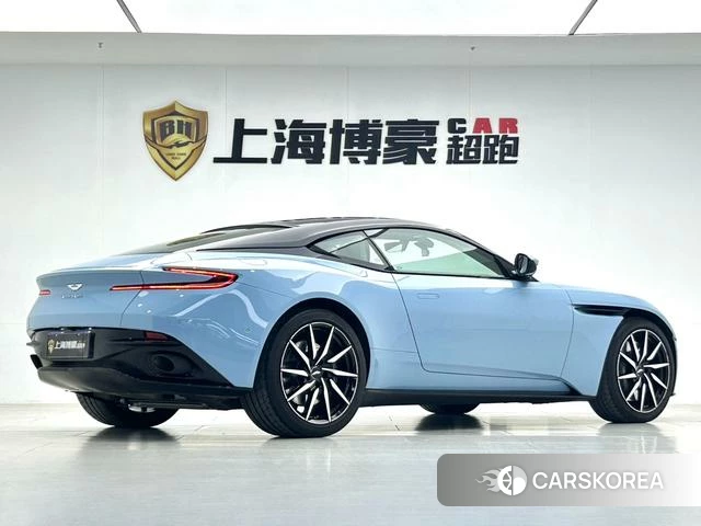 Aston Martin DB11 id 4239832 из Китая 21