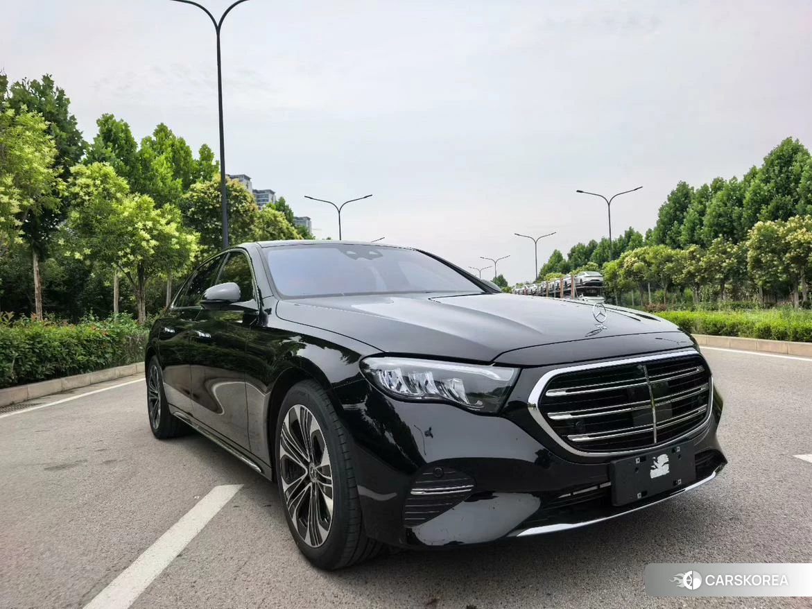 Mercedes-Benz E-class id 4467733 из Китая 8