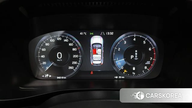 Volvo XC40 id 4677137 из Кореи 34