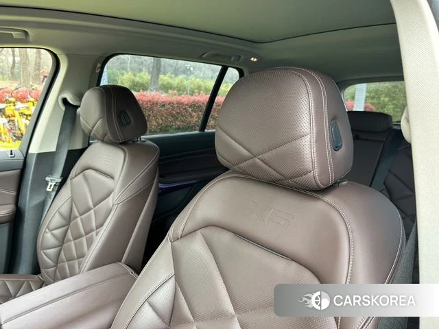 BMW X5 id 4263169 из Китая 17