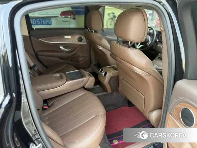 Mercedes-Benz E-class id 4208606 из Китая 15