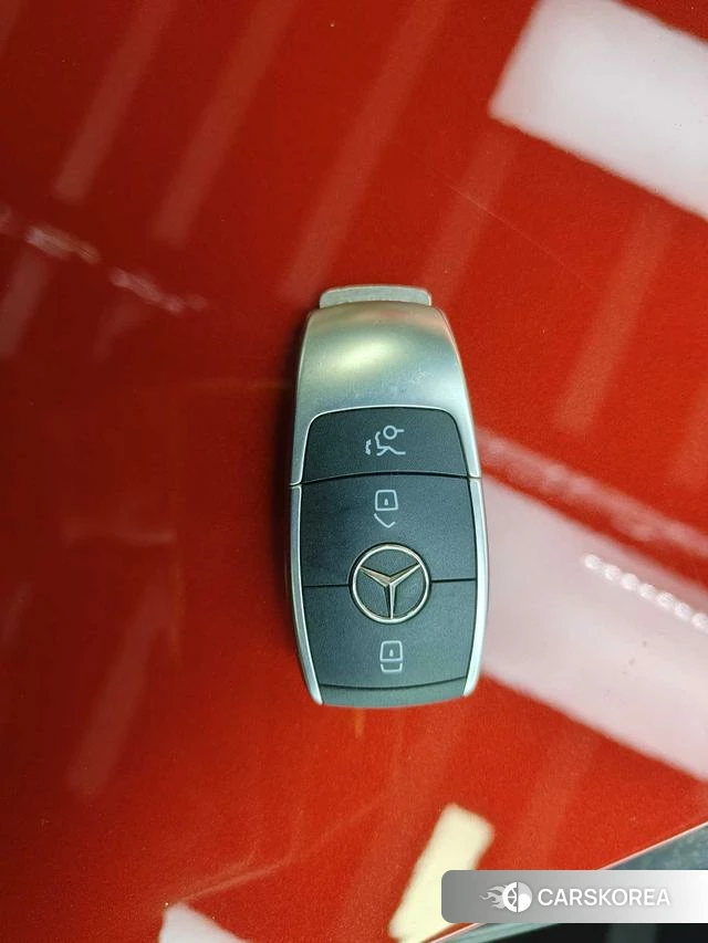 Mercedes-Benz Class C id 4264679 из Китая 41
