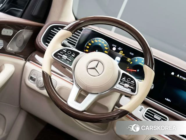 Mercedes-Benz Maybach GLS id 4335648 из Китая 14